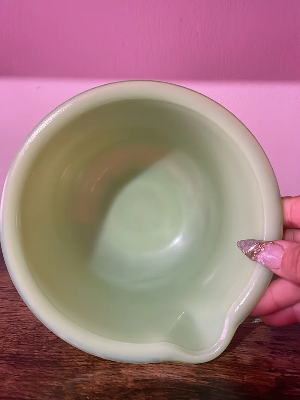 Vintage Glow Jadeite Glass 6.5